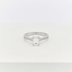 diamond-square-ring