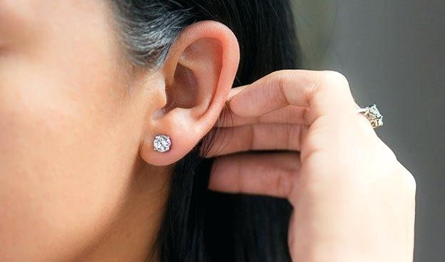 diamond studs