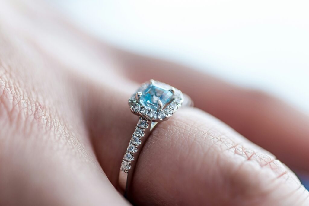 Hatton Garden Diamond answer How Much Are You Supposed To Spend On An Engagement Ring?